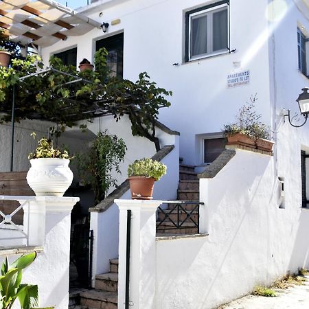 Konstantina Apartment Λάκκα Εξωτερικό φωτογραφία