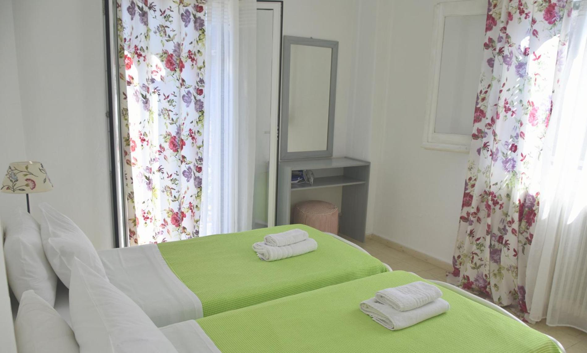 Konstantina Apartment Λάκκα Εξωτερικό φωτογραφία